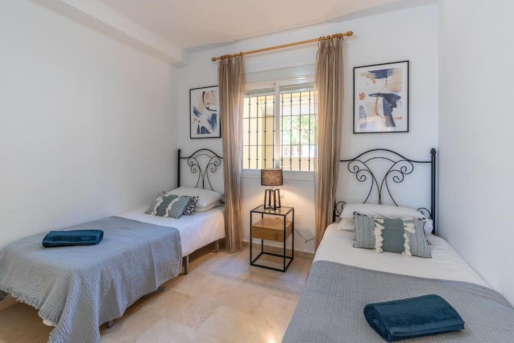 Ar12 Puerto Alto Apartment Estepona